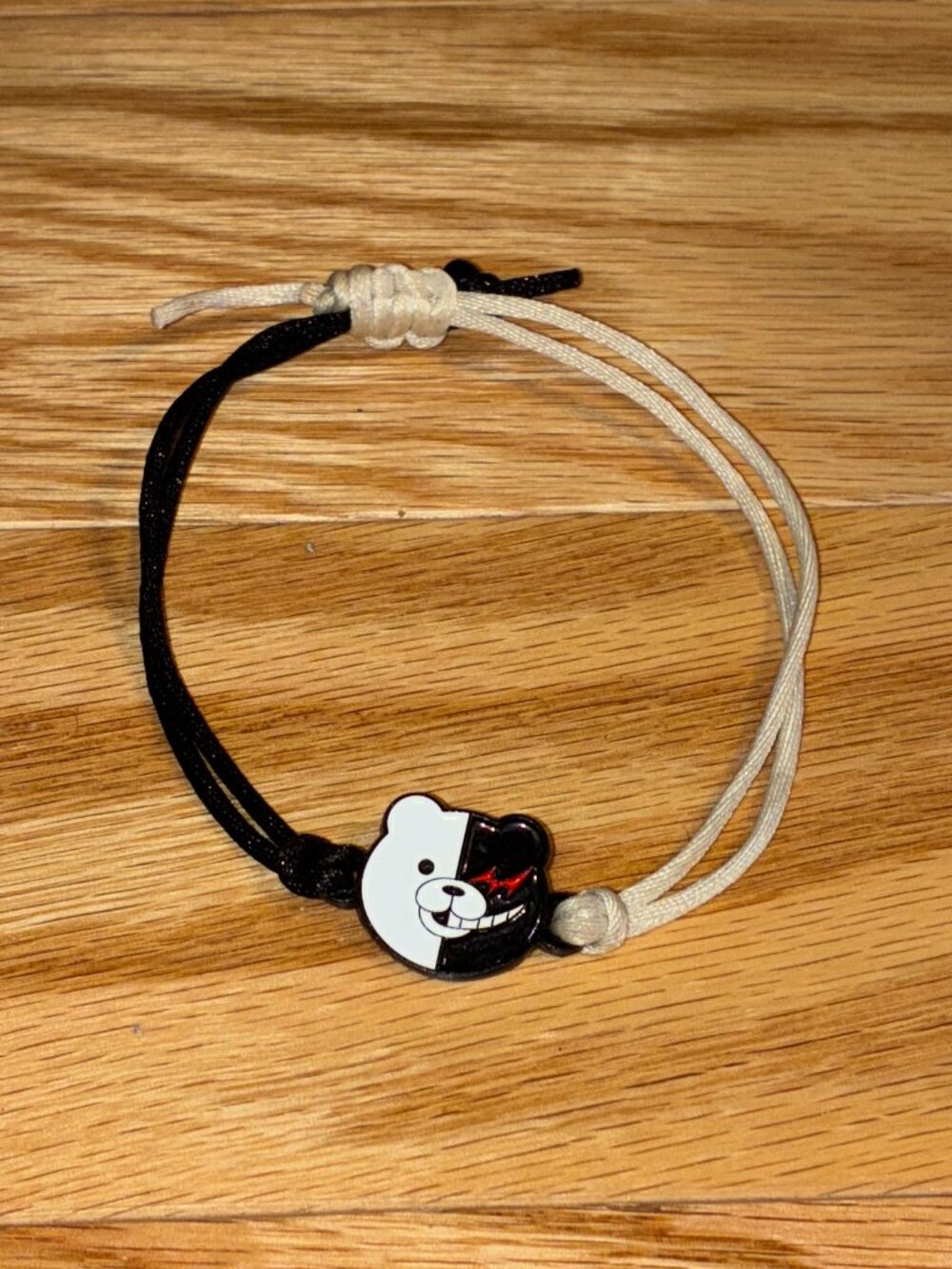 💜Danganronpa Monokuma Bracelet, black and white